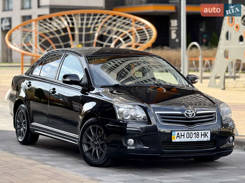 Седан Toyota Avensis 2007 в Києві