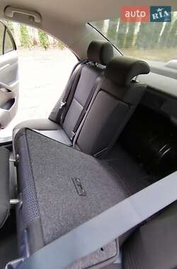 Седан Toyota Avensis 2007 в 