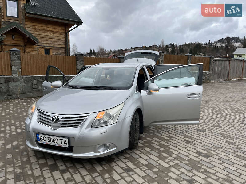 Универсал Toyota Avensis 2008 в Дрогобыче