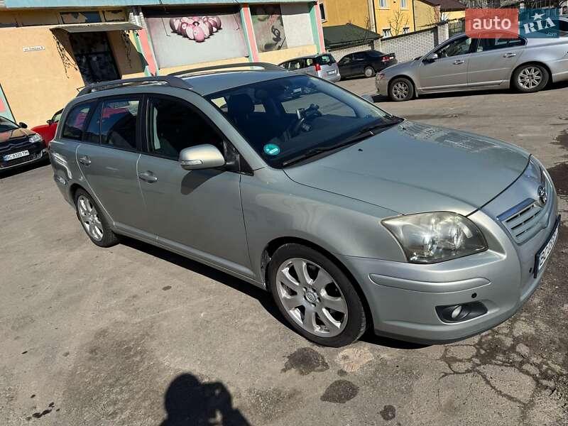 Универсал Toyota Avensis 2007 в Львове