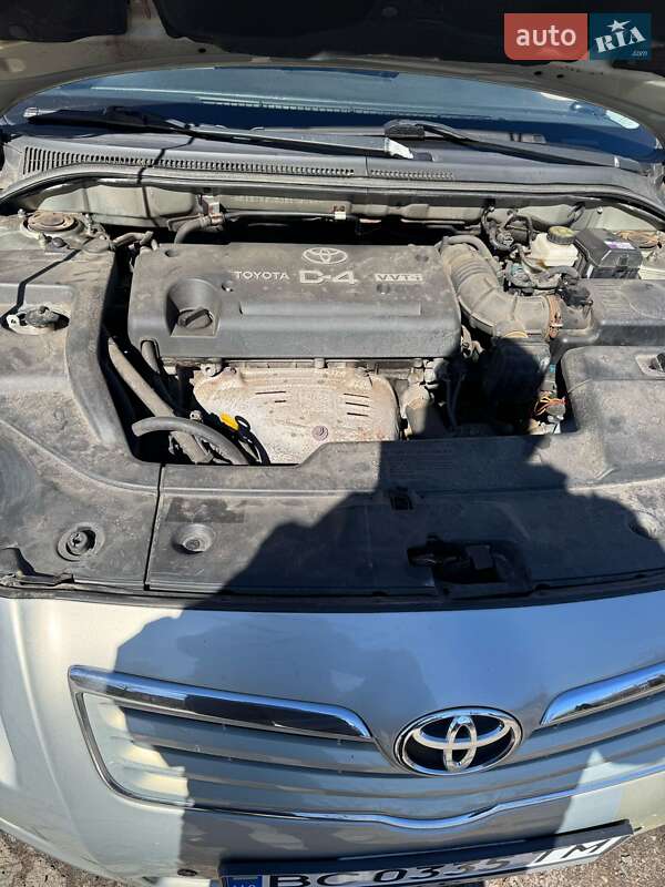 Универсал Toyota Avensis 2007 в Львове