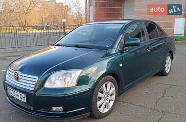 Седан Toyota Avensis 2004 в Одесі