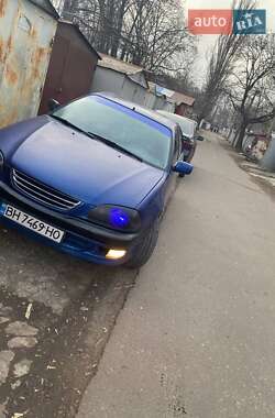 Седан Toyota Avensis 1999 в Одесі