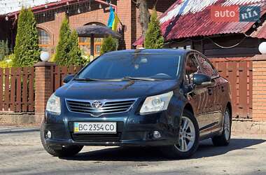 Седан Toyota Avensis 2011 в Самборі