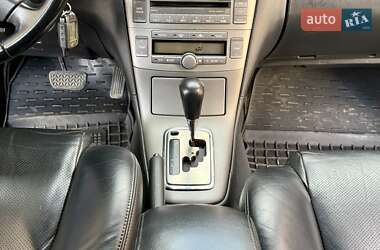 Седан Toyota Avensis 2008 в 