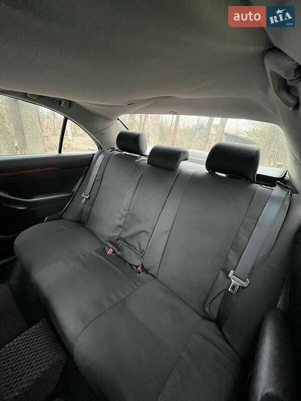 Седан Toyota Avensis 2008 в Броварах