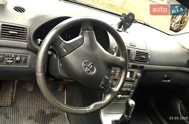 Седан Toyota Avensis 2008 в 