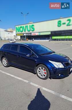 Универсал Toyota Avensis 2009 в 