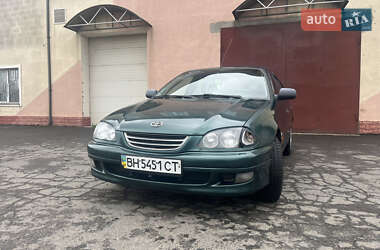 Седан Toyota Avensis 1998 в Одессе
