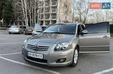 Універсал Toyota Avensis 2006 в 