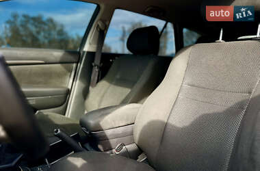 Универсал Toyota Avensis 2006 в 