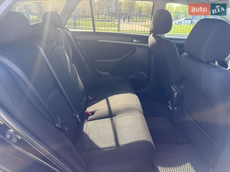 Универсал Toyota Avensis 2007 в Шептицькому