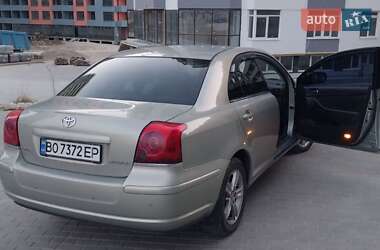 Седан Toyota Avensis 2005 в 