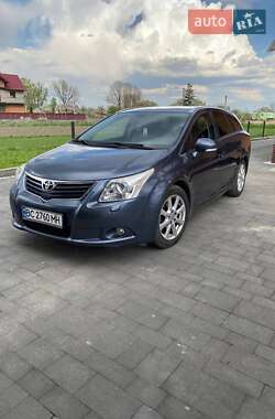 Универсал Toyota Avensis 2010 в 