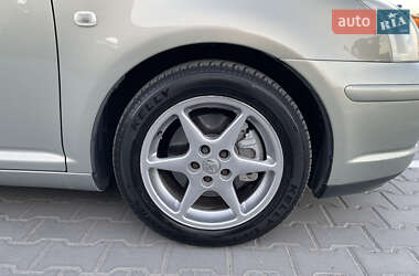 Ліфтбек Toyota Avensis 2004 в 
