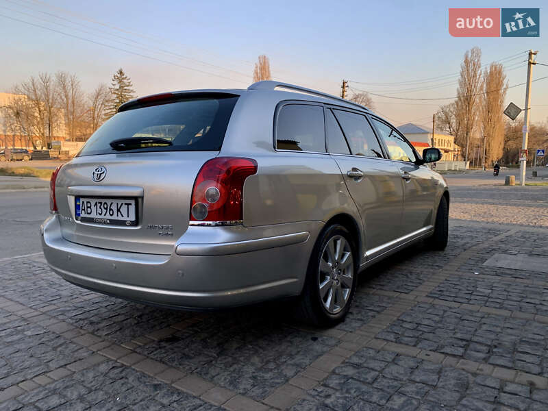 Универсал Toyota Avensis 2008 в Гайвороне