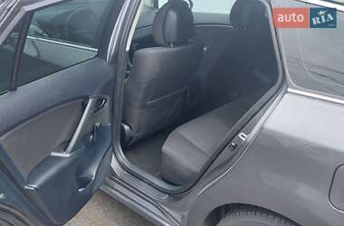 Универсал Toyota Avensis 2009 в 