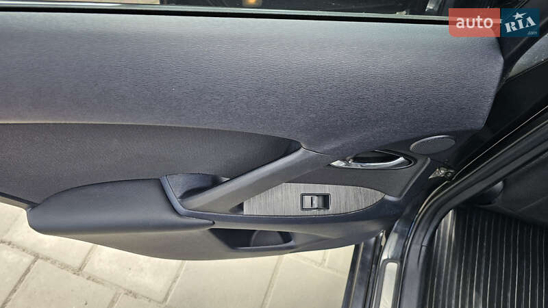 Универсал Toyota Avensis 2009 в Львове