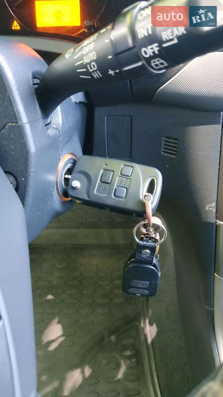 Універсал Toyota Avensis 2007 в Сокалі