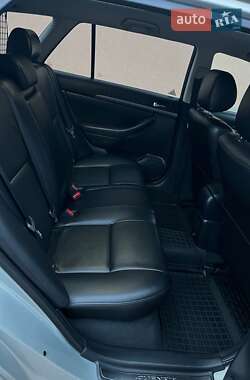 Універсал Toyota Avensis 2008 в 