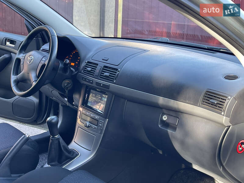 Универсал Toyota Avensis 2008 в Виннице