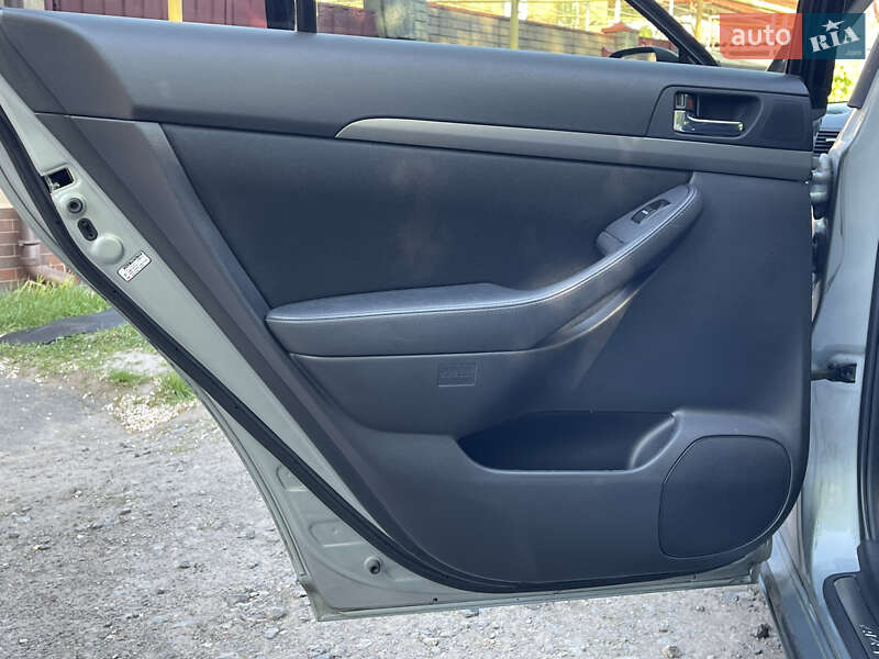 Универсал Toyota Avensis 2008 в Виннице