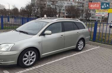 Універсал Toyota Avensis 2005 в 