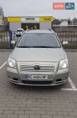 Універсал Toyota Avensis 2005 в 