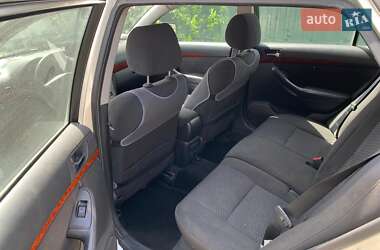 Универсал Toyota Avensis 2003 в 