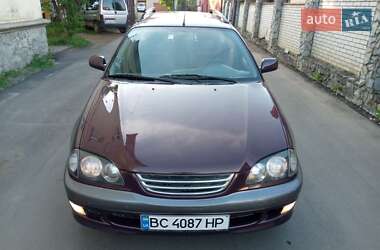 Универсал Toyota Avensis 1999 в 