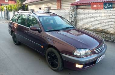 Универсал Toyota Avensis 1999 в 
