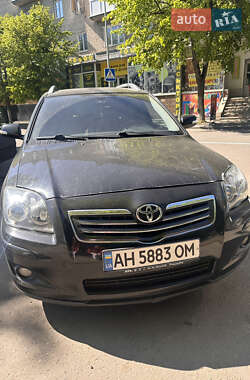 Універсал Toyota Avensis 2006 в Слов'янську