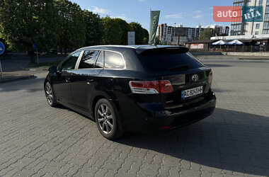 Универсал Toyota Avensis 2011 в 