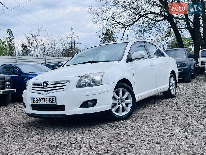 Седан Toyota Avensis 2008 в 