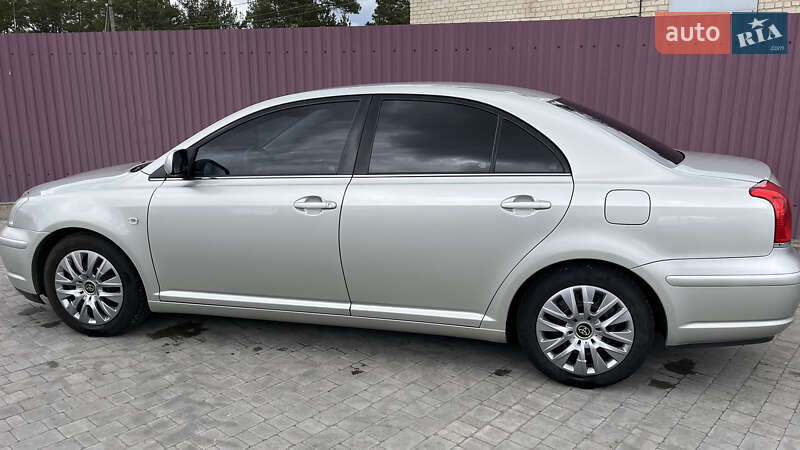 Седан Toyota Avensis 2005 в Ровно фото 6 Седан Toyota Avensis 2005 в Ровно