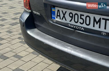 Універсал Toyota Avensis 2005 в 