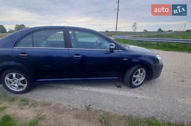 Ліфтбек Toyota Avensis 2006 в 