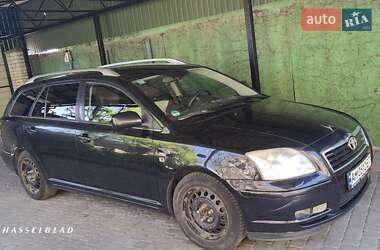 Універсал Toyota Avensis 2006 в Житомирі