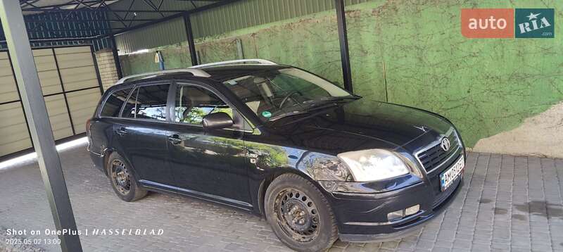 Універсал Toyota Avensis 2006 в 