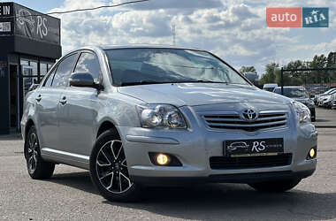 Седан Toyota Avensis 2008 в Киеве