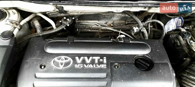 Седан Toyota Avensis 2004 в Броварах