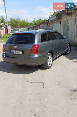 Универсал Toyota Avensis 2005 в 