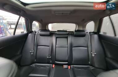 Універсал Toyota Avensis 2010 в 