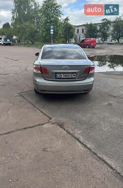 Седан Toyota Avensis 2011 в Чернігові