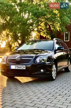 Универсал Toyota Avensis 2006 в Одессе