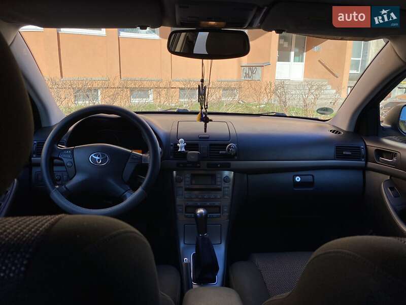 Универсал Toyota Avensis 2007 в Коломые