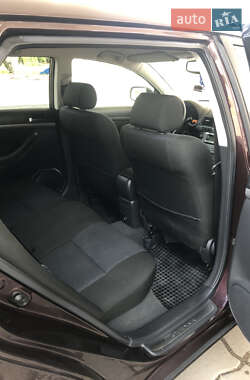 Універсал Toyota Avensis 2008 в 