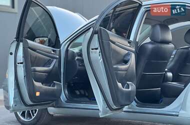 Лифтбек Toyota Avensis 2008 в 