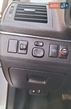 Универсал Toyota Avensis 2010 в 