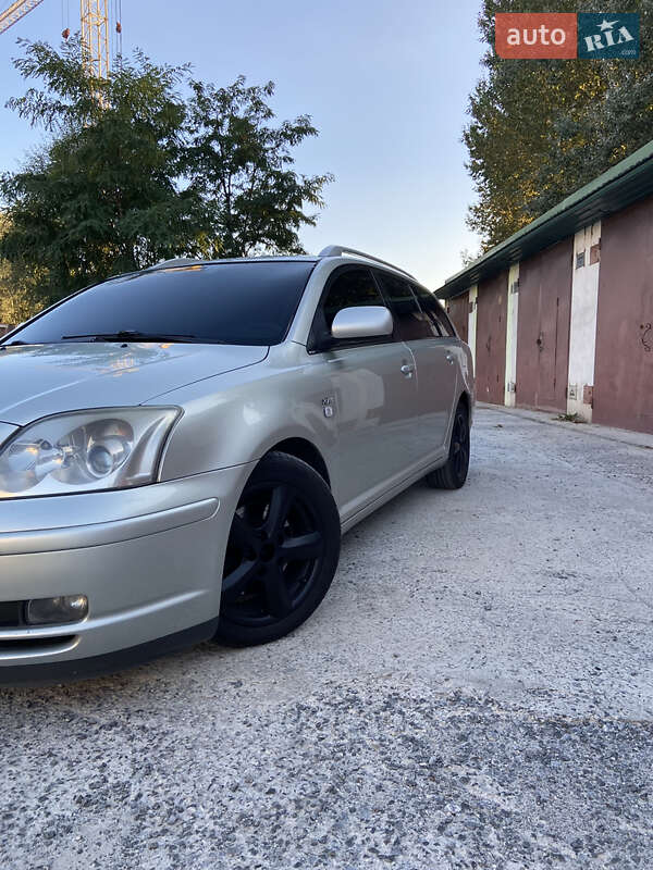 Універсал Toyota Avensis 2006 в Хмельницькому фото 2 Універсал Toyota Avensis 2006 в Хмельницькому
